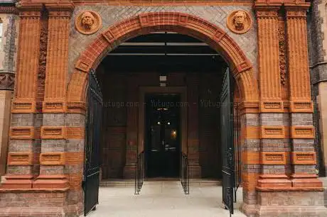 Photo of Wardown House  Museum and Gallery