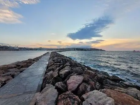 Photo de Kuzey Mendirek Deniz Feneri