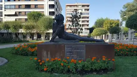 Photo de Dirección Provincial de la ConsejerÃ­a de Hacienda y Administraciones Públicas. Antigua Fábrica de Harinas.