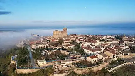 Photo de Mirador del Tormes (Paseo Alonso Andrea)