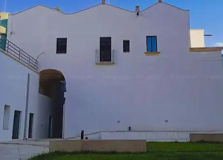 Photo de MUDIT - Museo degli illustri tarantini