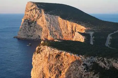 Photo de Belvedere su Capo Caccia  Cala Inferno e Foradada