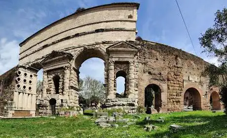 Photo de Porta Maggiore