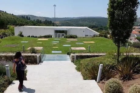 Photo de Centro de Artes Nadir Afonso