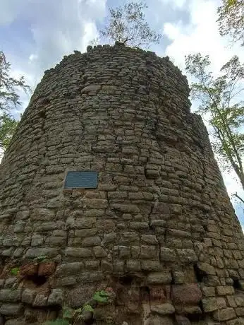 Photo de Burgruine  Burg Neu-Morungen