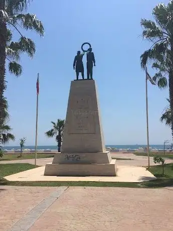 Photo de Kıbrıs Barış Harekatı Anıtı