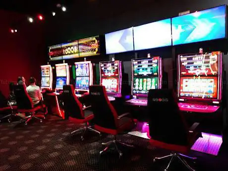 Photo de MERKUR Tui - Salón de juegos