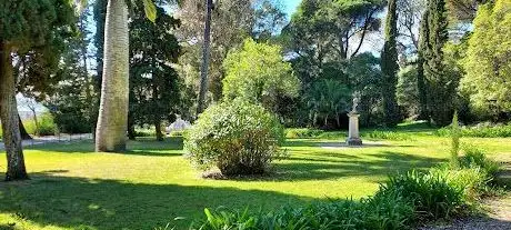 Photo de Jardim da Rainha