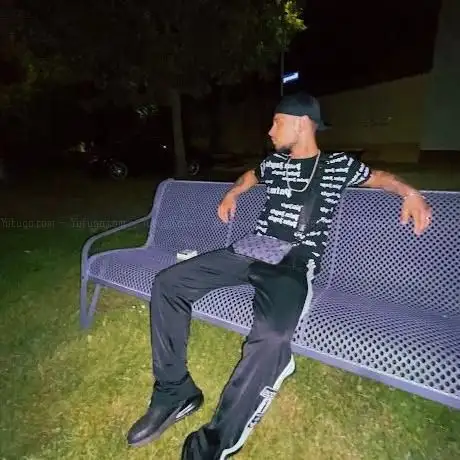 Photo de Spielplatz beim Skaterpark