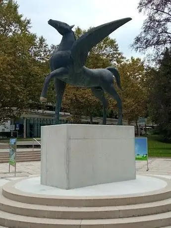 Photo de Pegasus Statue