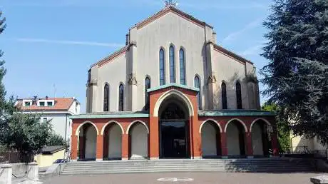 Photo de Church of Saints James and Donatus