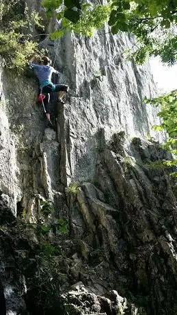 Photo de Villatoille Caves (Climbing)