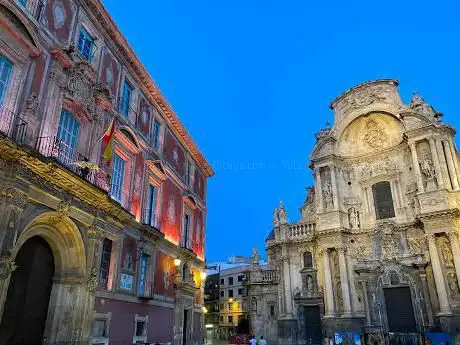 Photo de Episcopal Palace of Murcia