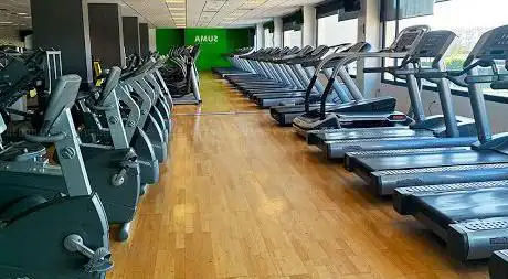 Photo de SUMA Fitness Club ALFAFAR | Gimnàs i Pàdel a València