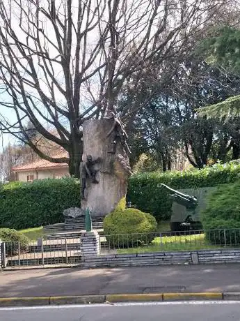 Photo de Curno Municipal Cemetery
