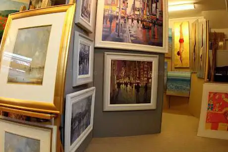 Photo de Webbs Fine Art Gallery