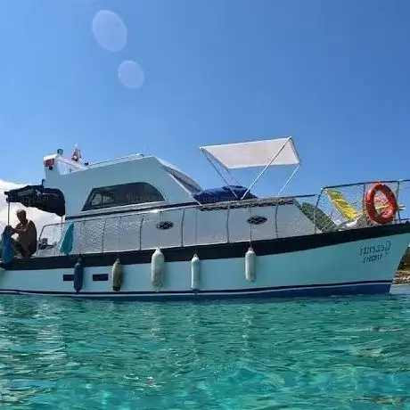 Photo de Dikili Tekne Yat Kiralama