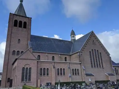 Photo de Onze-Lieve-Vrouw van Bijstand-kerk