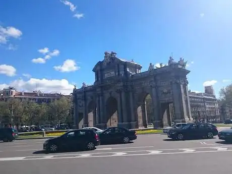 Photo de Oficina de Promoción TurÃ­stica de Castilla y León En Madrid