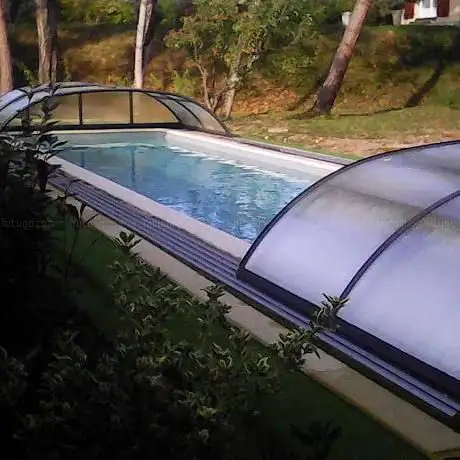Photo de Marina Purdom location gîte meublé de tourisme avec piscine spa proche cure thermale Vienne
