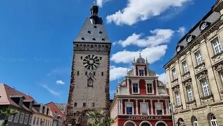 Photo de Old Gate