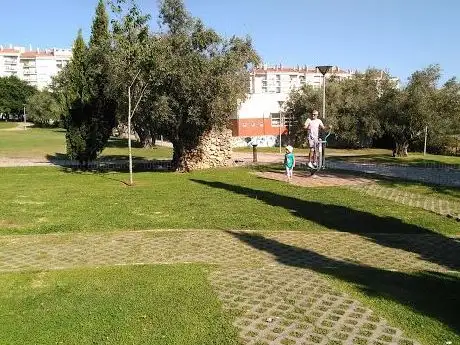 Photo de Parque Urbano Quinta das Flores