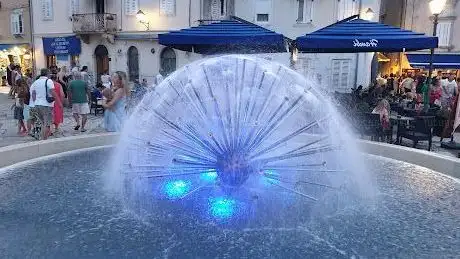 Photo de Fontana Jadran