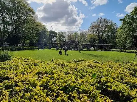 Dartmouth Square