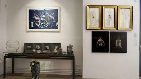 Photo de G-ART GALLERY & GALLERYROOMS