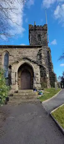 Photo de St John's Hurst Green