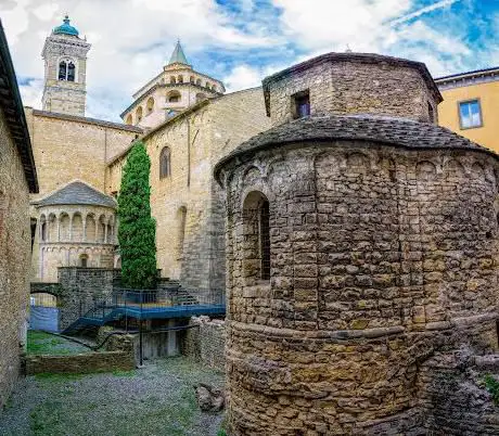Photo de Tempietto di Santa Croce