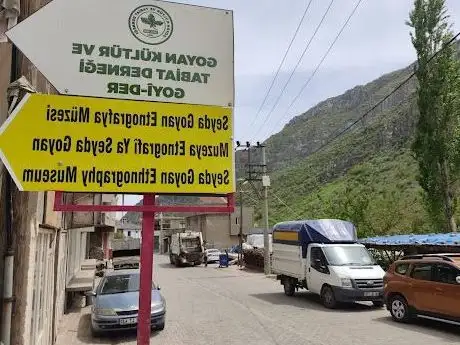 Photo de Seyda Goyan Etnografya müzesi. Ethnography museum. Muzeya Etnografî