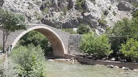Photo de Pozantı Ak Köprü