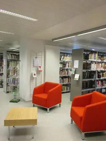 Photo de Bibliothèque locale Hubert Juin