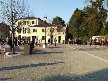 Photo de Piazza Mirano