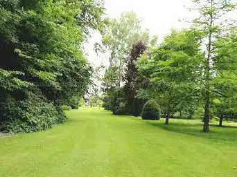 Photo de Lucine Garden