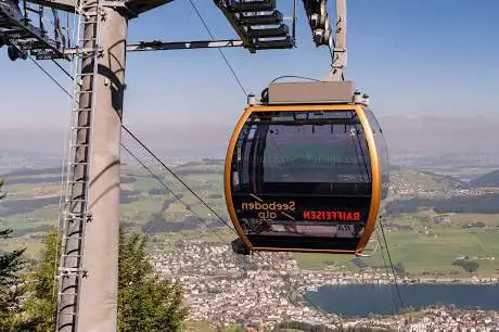 Photo de Luftseilbahn Seebodenalp
