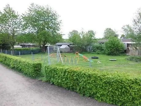 Photo de Hundewiese im Kleingarten Lägerdorf