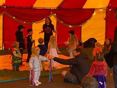 Photo de Toni's Tots Drama