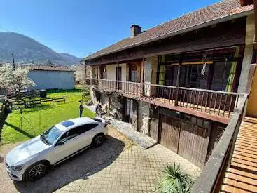 Photo de Gîte de groupe - Petit Moya