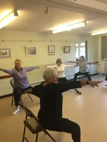 Photo de Strictly Chair Yoga with Jackie Turner