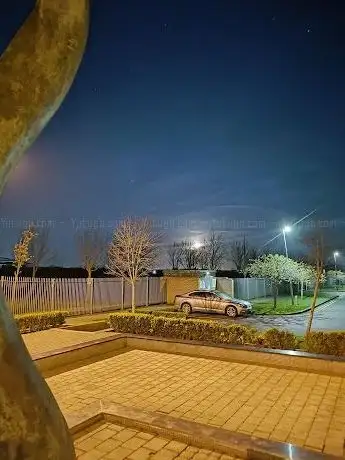 Photo de Waterside Playground