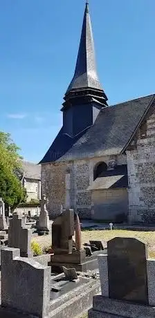 Photo de Église catholique de la Transfiguration et son Cimetière à Boos