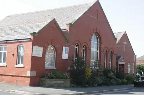 Photo de Roman Road Independent Methodist Church