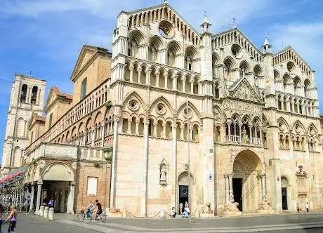 Foto de Cathédrale Saint-Georges de Ferrare