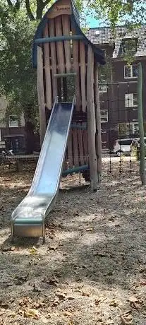 Photo de Kinderspielplatz