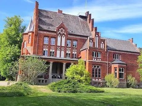 Photo de Schlosspark Kalkhorst