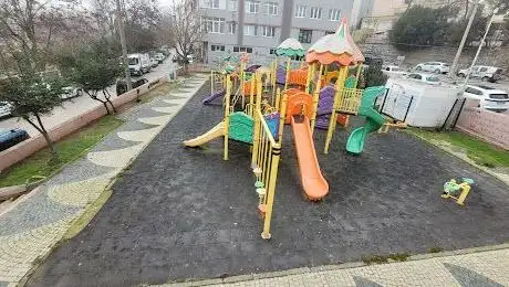 Photo de Children's Playground