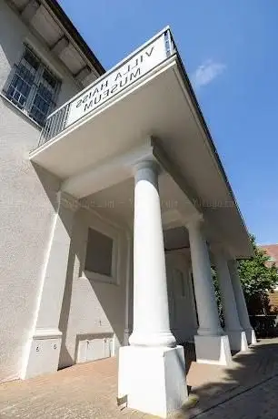 Photo de Villa Haiss Museum und Galerie für Zeitgenössische Kunst