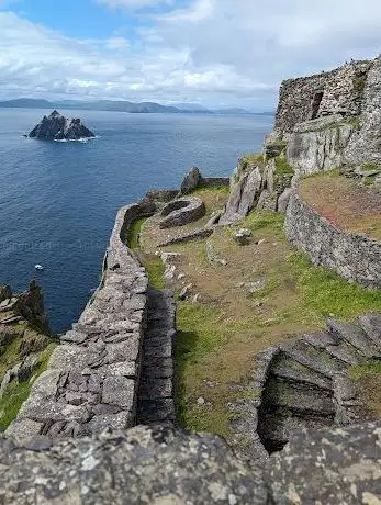 Photo de Mainistir Fhionáin